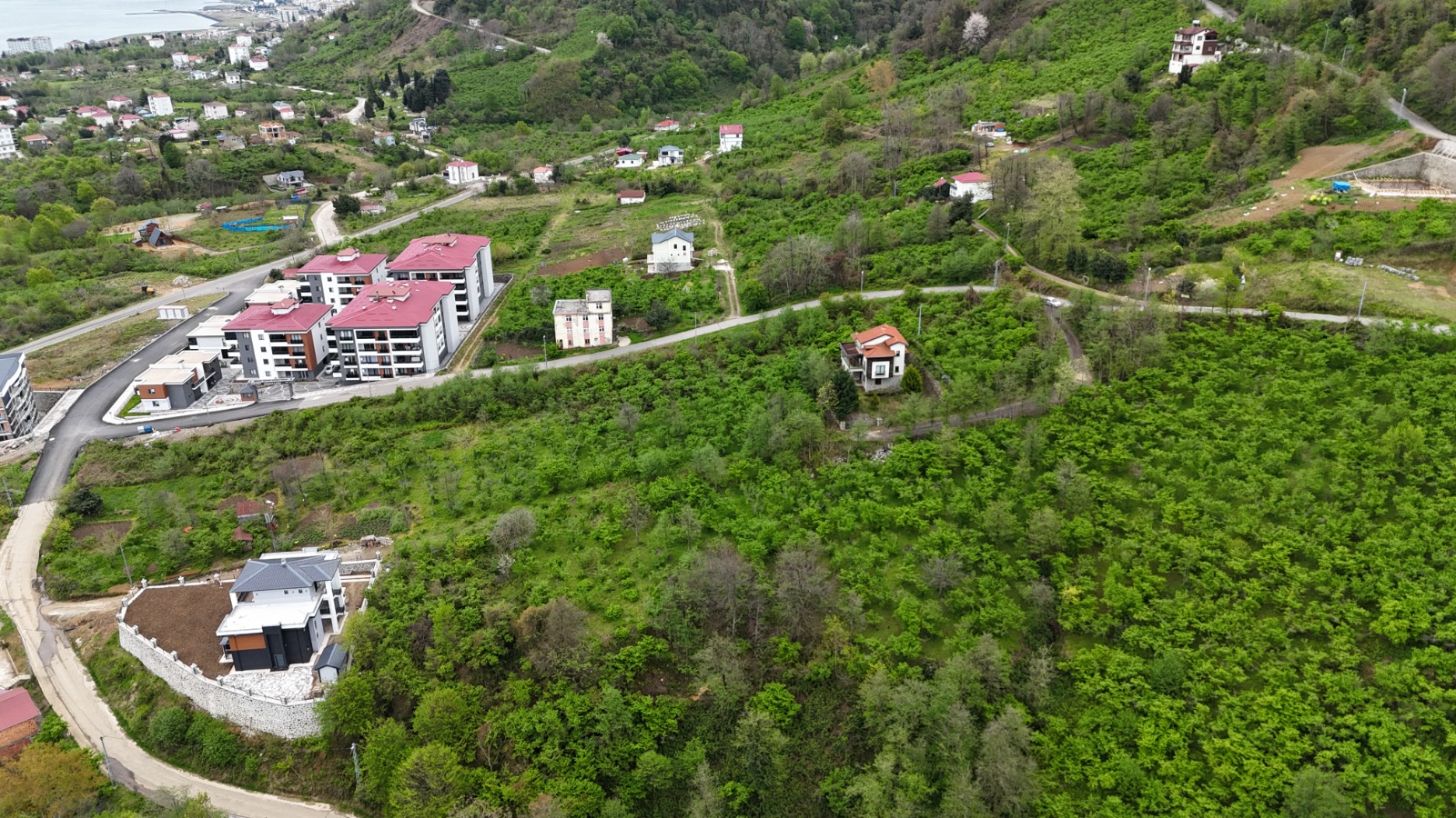 MABEL'DEN ADACIK MAHALLESİ 689 M2 SATILIK ARSA